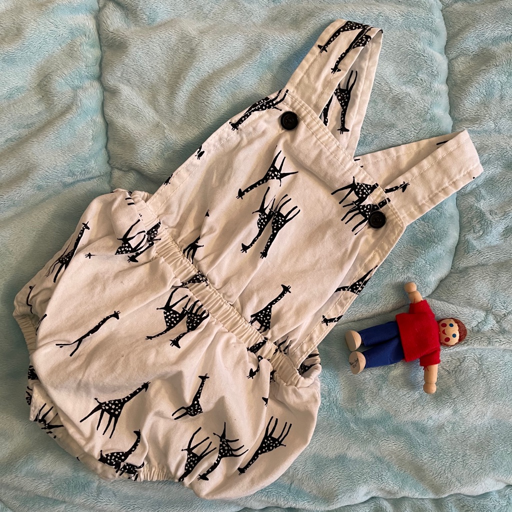 Giraffe Print Bubble